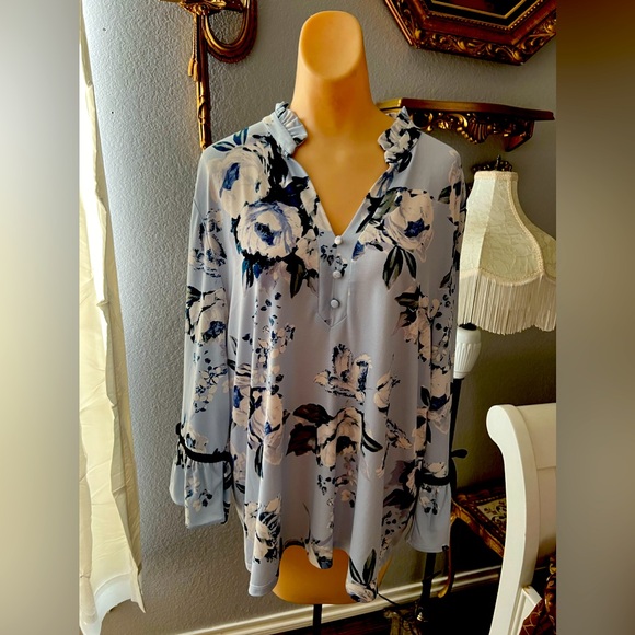 Karl Lagerfeld blouse - Picture 1 of 7